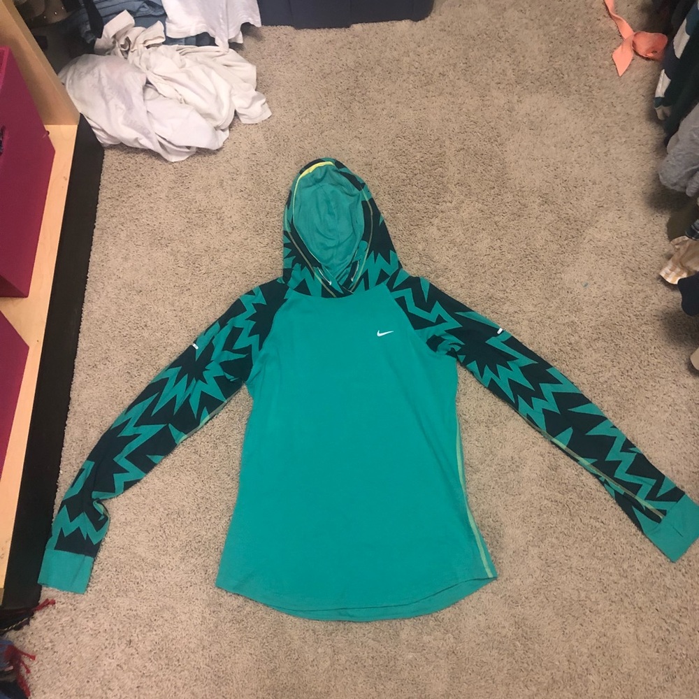 Nike lightweight running sweatshirt